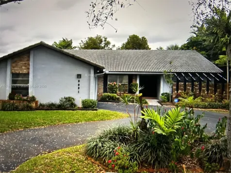 9091 NW 12th Street Plantation FL 33322