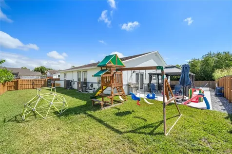 7840 SW 197th Terrace Cutler Bay FL 33189