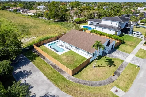 7840 SW 197th Terrace Cutler Bay FL 33189