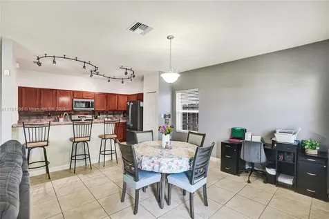 3371 NE 1st Street Homestead FL 33033