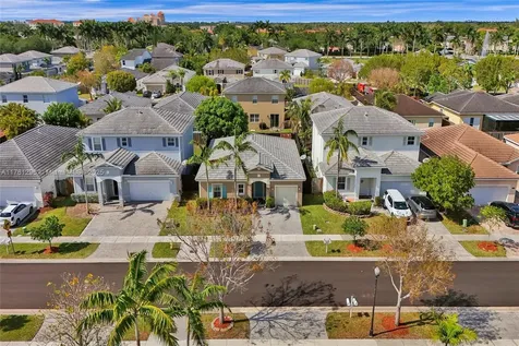 3371 NE 1st Street Homestead FL 33033
