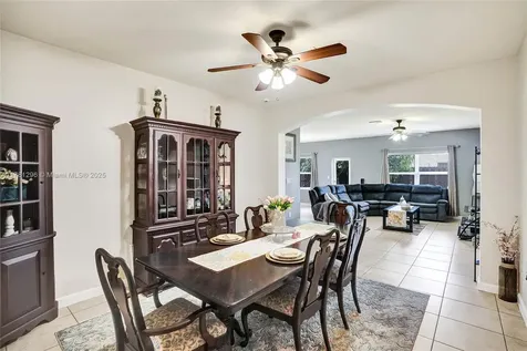 3371 NE 1st Street Homestead FL 33033