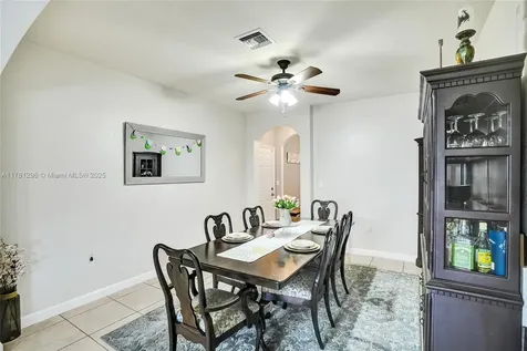 3371 NE 1st Street Homestead FL 33033