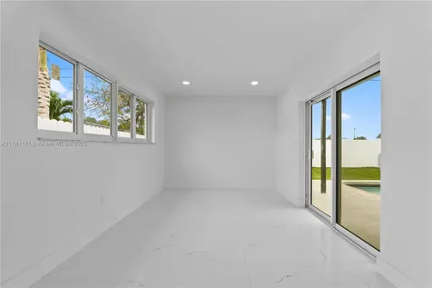 8626 Southampton Drive Miramar FL 33025