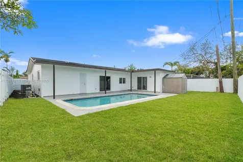 8626 Southampton Drive Miramar FL 33025