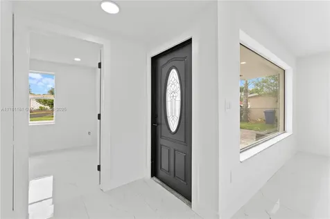 8626 Southampton Drive Miramar FL 33025