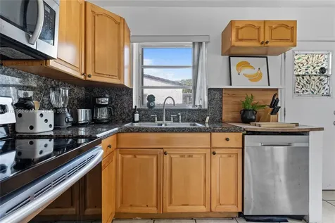 260 NE 45th Street Miami FL 33137