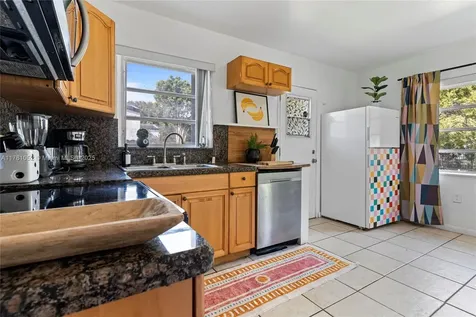 260 NE 45th Street Miami FL 33137