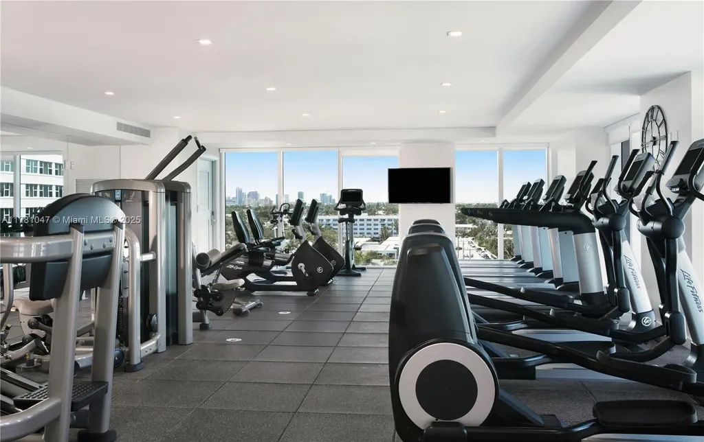 551 N Fort Lauderdale Beach Boulevard Fort Lauderdale FL 33304
