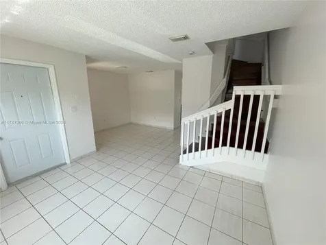 13857 SW 64th Street Miami FL 33183