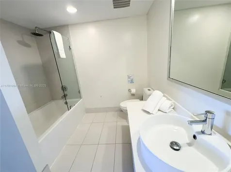2600 E Hallandale Beach Boulevard Hallandale Beach FL 33009