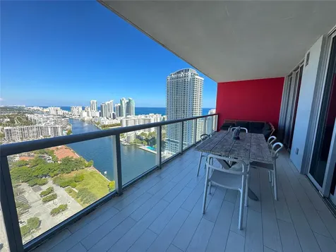 2600 E Hallandale Beach Boulevard Hallandale Beach FL 33009