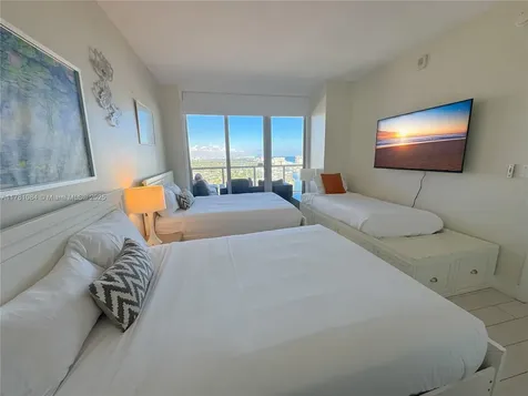 2600 E Hallandale Beach Boulevard Hallandale Beach FL 33009
