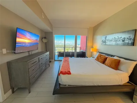 2600 E Hallandale Beach Boulevard Hallandale Beach FL 33009
