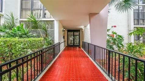 17011 N Bay Road Sunny Isles Beach FL 33160