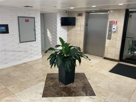 17011 N Bay Road Sunny Isles Beach FL 33160