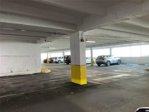 17011 N Bay Road Sunny Isles Beach FL 33160