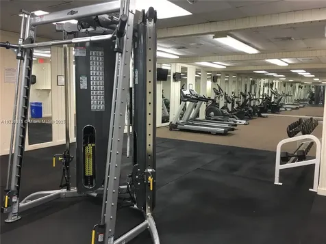 17011 N Bay Road Sunny Isles Beach FL 33160