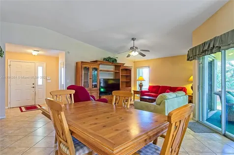2592 SE 7th Court Homestead FL 33033