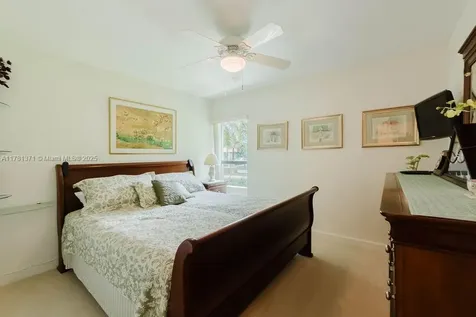 15624 SW 82nd Court Palmetto Bay FL 33157