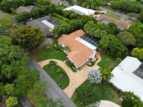 15624 SW 82nd Court Palmetto Bay FL 33157