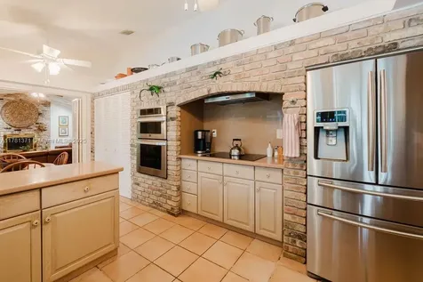 15624 SW 82nd Court Palmetto Bay FL 33157