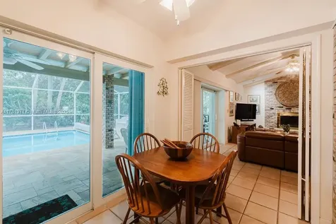 15624 SW 82nd Court Palmetto Bay FL 33157