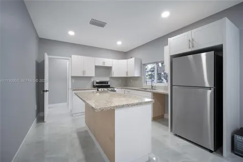 1114 SW 13th Court Miami FL 33135