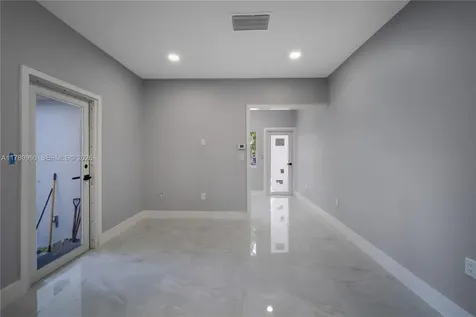 1114 SW 13th Court Miami FL 33135