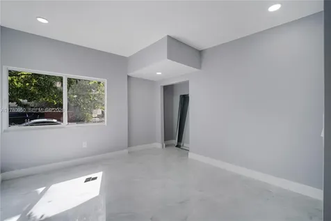 1114 SW 13th Court Miami FL 33135