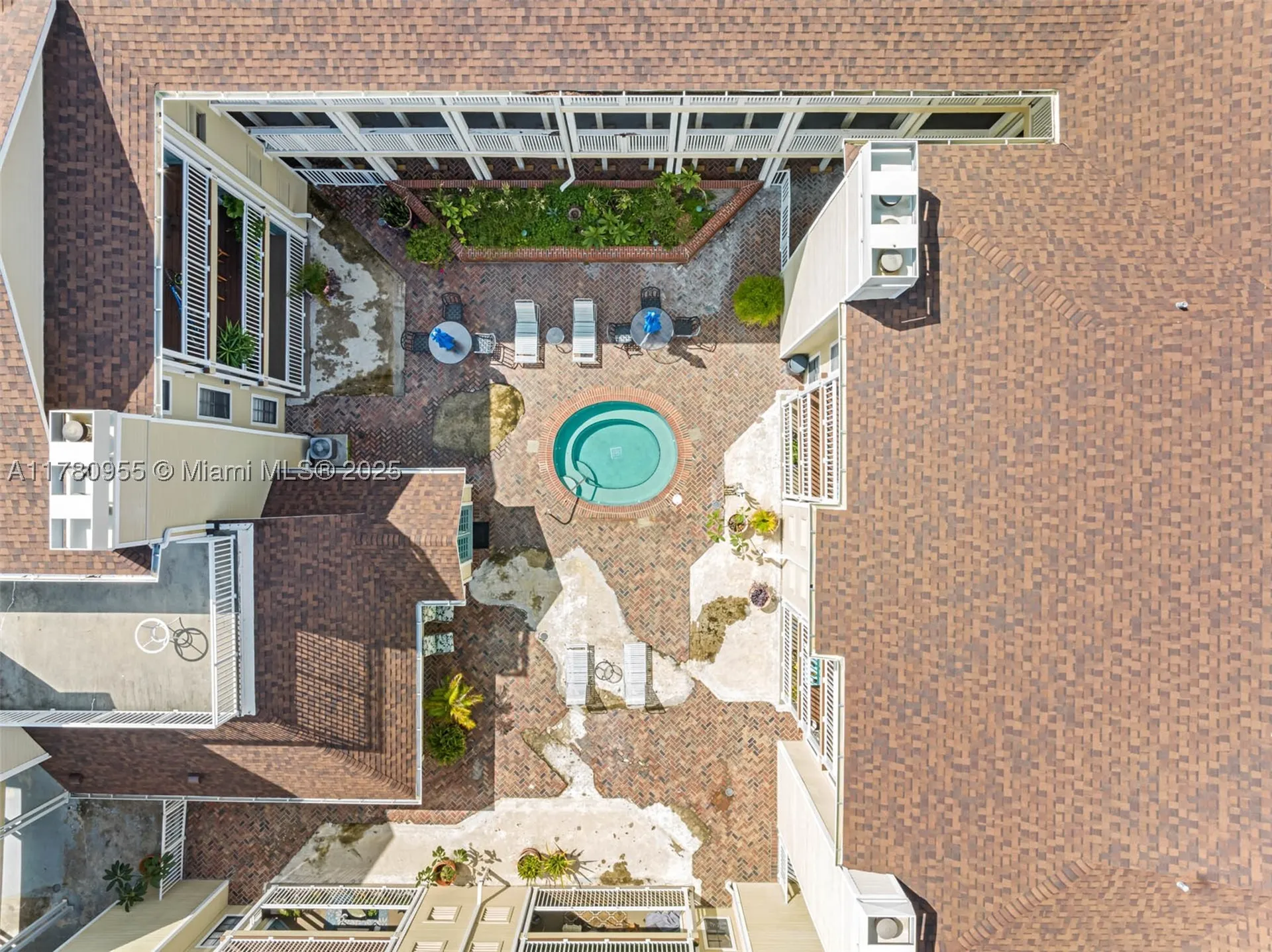 1000 W Horatio Street Other City - In The State Of Florida FL 33606