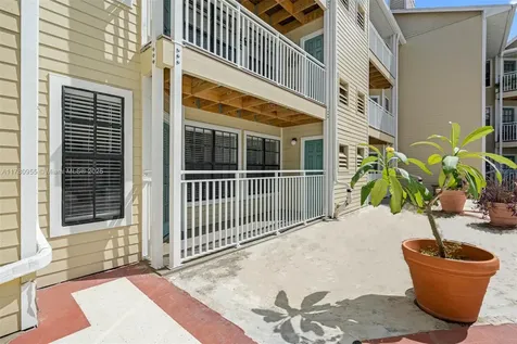 1000 W Horatio Street Other City - In The State Of Florida FL 33606