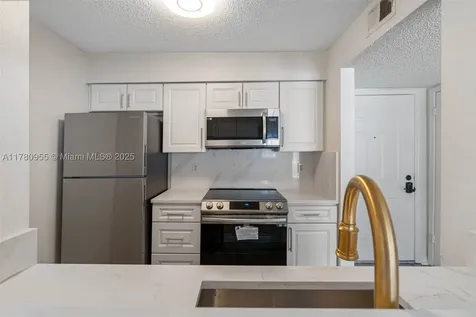 1000 W Horatio Street Other City - In The State Of Florida FL 33606