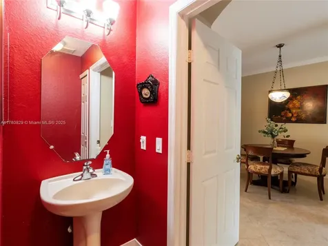 12458 SW 125th Terrace Miami FL 33186