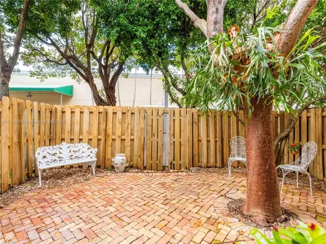 12458 SW 125th Terrace Miami FL 33186