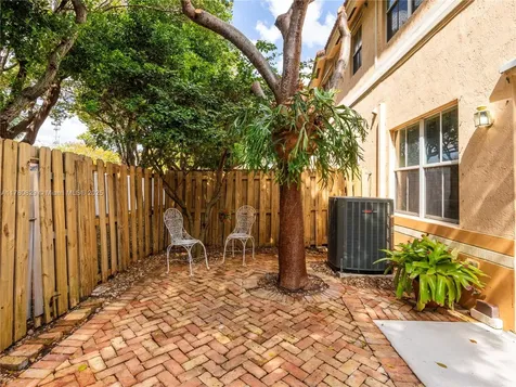 12458 SW 125th Terrace Miami FL 33186