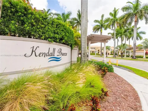 12458 SW 125th Terrace Miami FL 33186