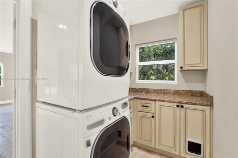 8481 SW 167th Terrace Palmetto Bay FL 33157