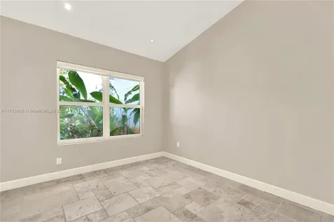 8481 SW 167th Terrace Palmetto Bay FL 33157