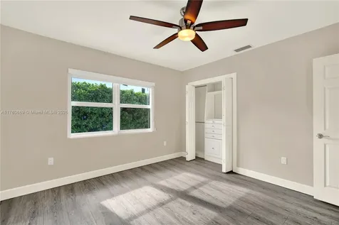 8481 SW 167th Terrace Palmetto Bay FL 33157