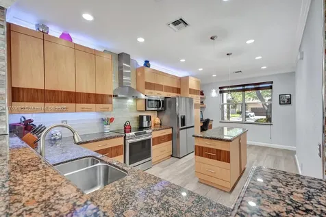 631 Stanton Lane Weston FL 33326
