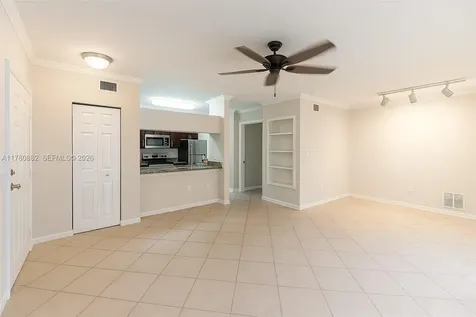 6410 Emerald Dunes Drive West Palm Beach FL 33411