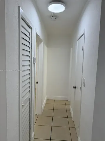 1895 Venice Park Drive North Miami FL 33181