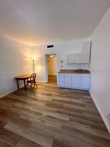 26 Diplomat Parkway Hallandale Beach FL 33009