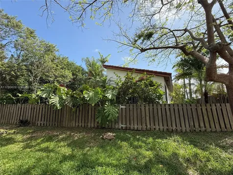 11322 SW 147th Place Miami FL 33196