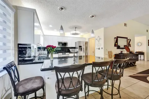 731 SW 99th Avenue Pembroke Pines FL 33025