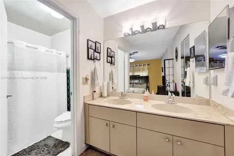 731 SW 99th Avenue Pembroke Pines FL 33025
