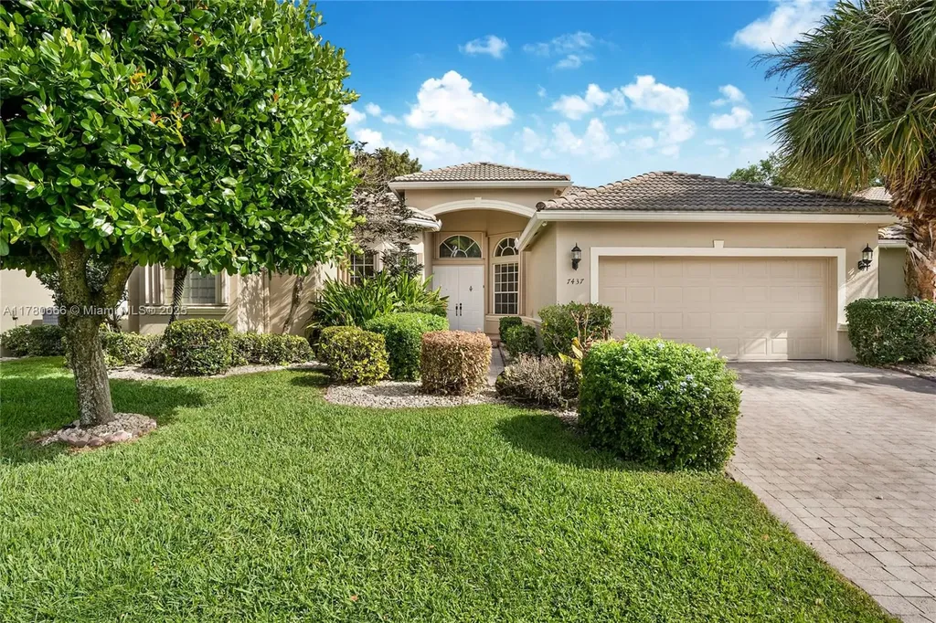 7437 Viale Michelangelo Delray Beach FL 33446