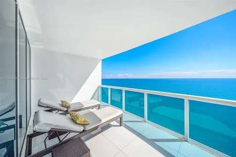 2711 S Ocean Drive Hollywood FL 33019