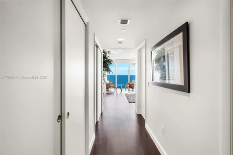 2711 S Ocean Drive Hollywood FL 33019